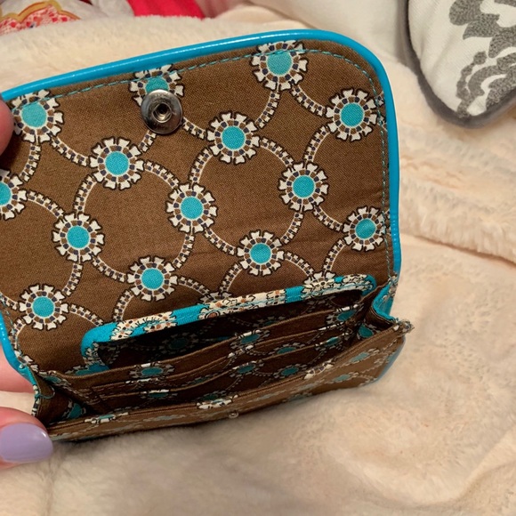 NEW VERA BRADLEY WALLET WITH ID CASE ✨ - Picture 3 of 5